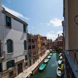 Delle Vele Venise