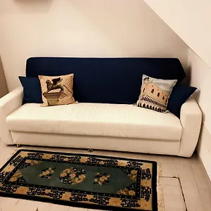 Andrea Flat Mezzanine Floor Venise